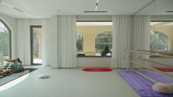 沃伦门窗·杭州实景案例｜在香格里拉别墅区的阳光下漫步