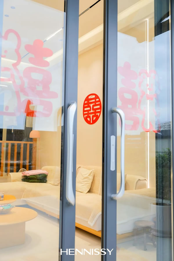 轩尼斯门窗·家居案例 | 高甜奶油风婚房，向往的美好生活
