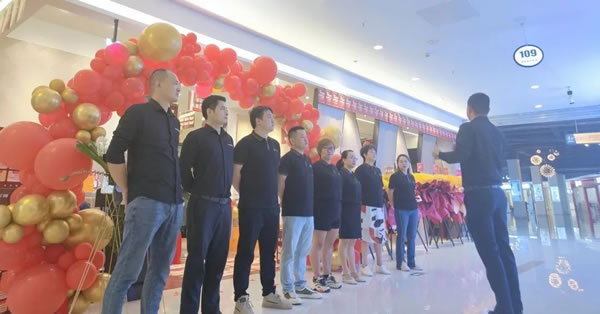 新店起航，礼惠“花”城丨家亿轩门窗攀枝花旗舰店隆重开业，盛会空前，喜创佳绩！