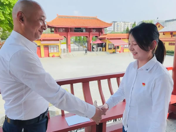 迎“七一”缅怀烈士，争做时代先锋|雅之轩门窗党支部参瞻黄继光纪念馆