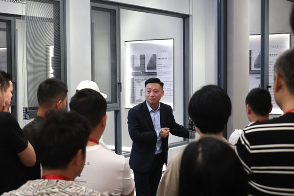 狂飙49城 | 美之选门窗爆款新品发布暨全国财富峰会完美收官！