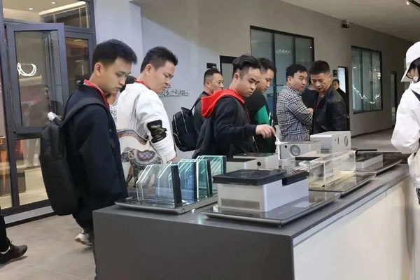 狂飙49城 | 美之选门窗爆款新品发布暨全国财富峰会完美收官！