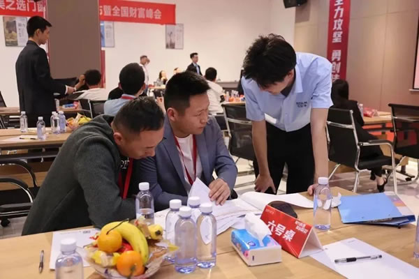 狂飙49城 | 美之选门窗爆款新品发布暨全国财富峰会完美收官！
