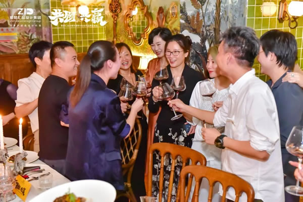共创共赢丨沃伦门窗×海口紫禁汇品设计集团达成战略合作